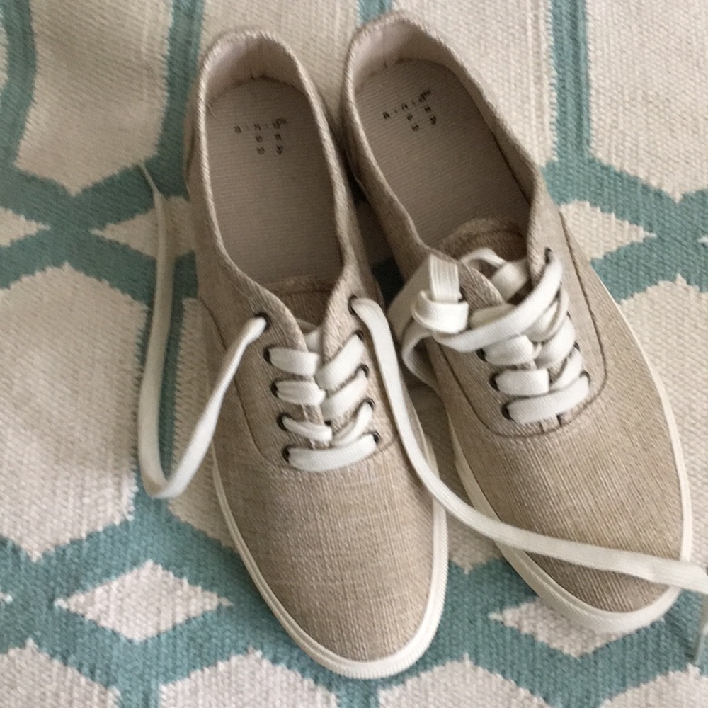 Brand new never worn!